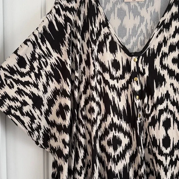 Dwell and Slumber Nadia Dress - Picture 5 of 8